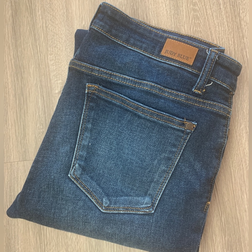 JUDY BLUE Women’s Size 13/31 Skinny Fit Denim Jean